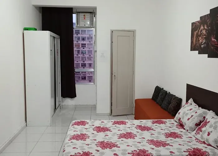 Flat 807